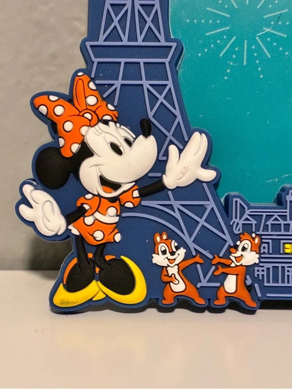 Disneyland Paris Mickey and Minnie Mouse magnetic frame